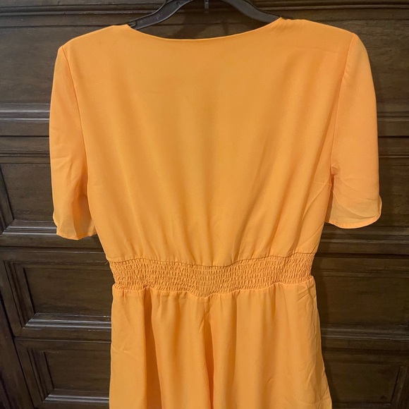 Pink Lily Romoer - Picture 2 of 3